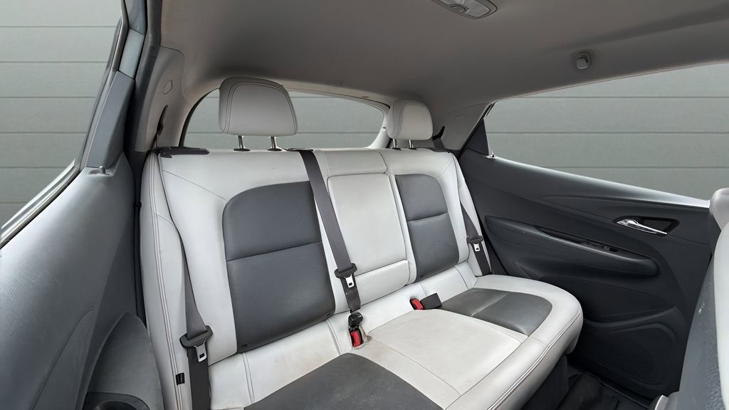 Used 2017 Chevrolet Bolt Premier w/ Driver Confidence II Package image 21