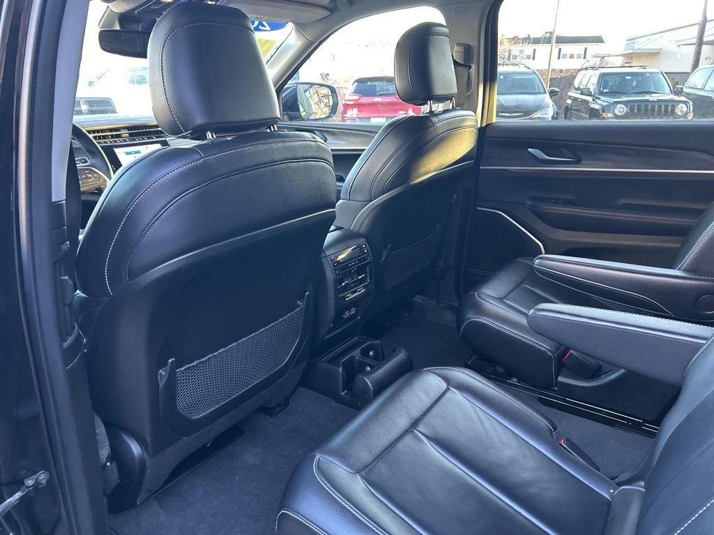 Used 2021 Jeep Grand Cherokee L Limited image 30