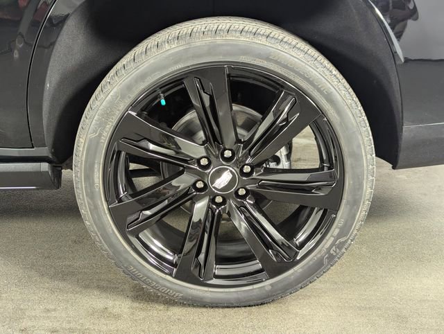 Used 2026 Cadillac Escalade Sport w/ Touring Package image 11