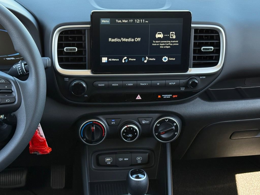 New 2026 Hyundai Venue SE image 13
