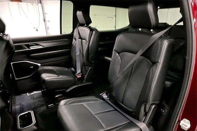 Used 2024 Jeep Wagoneer Series II image 21