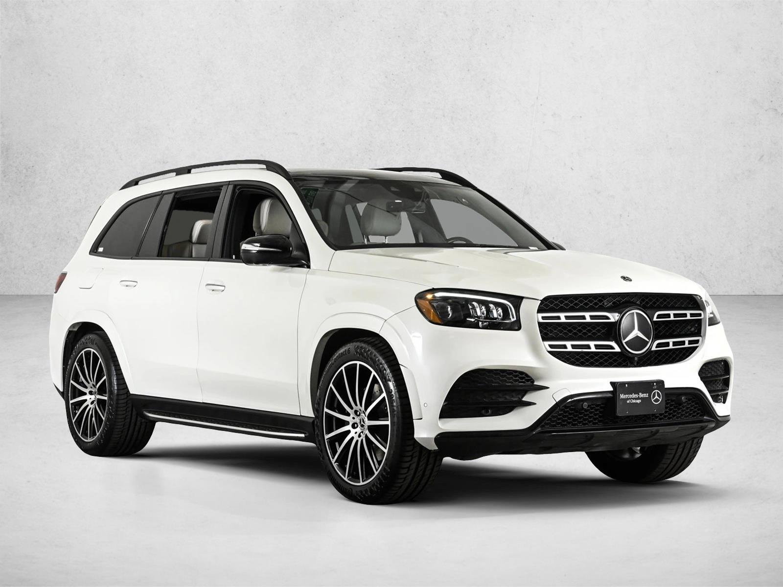Used 2023 Mercedes-Benz GLS 450 4MATIC image 3