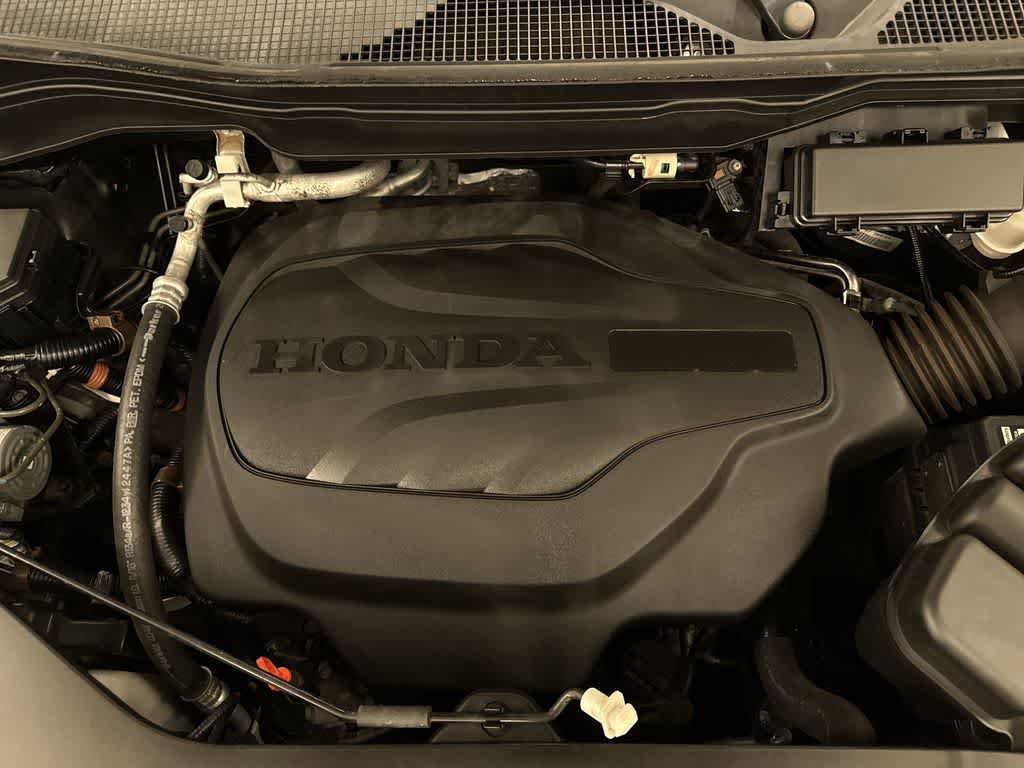 Used 2017 Honda Pilot Touring image 12