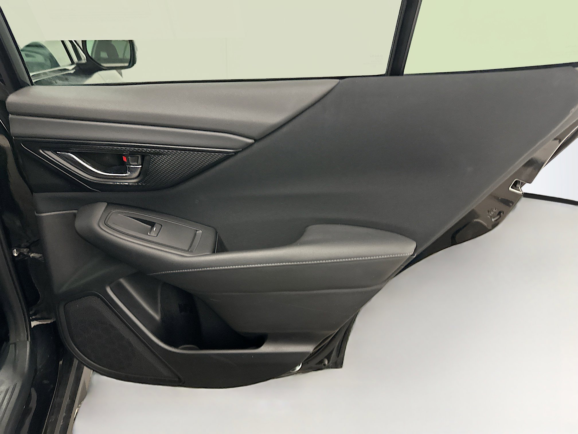 Used 2025 Subaru Outback Premium image 33