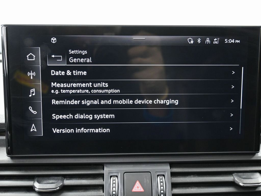 Used 2023 Audi SQ5 Prestige w/ Prestige Package image 29