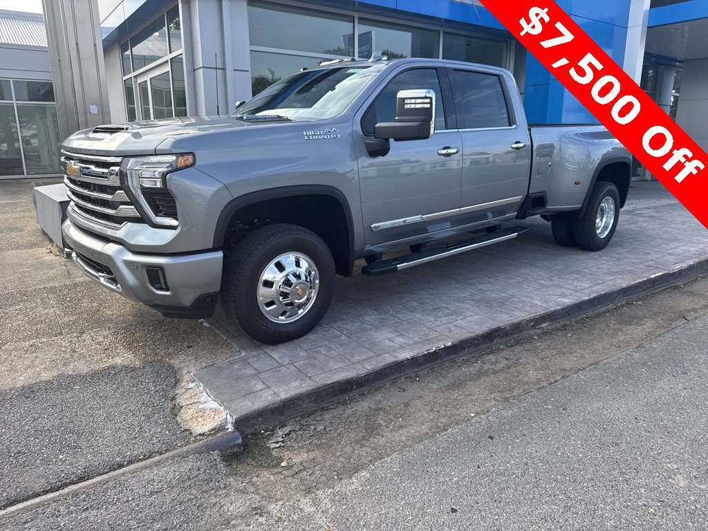 New 2026 Chevrolet Silverado 3500 High Country w/ High Country Premium Package
