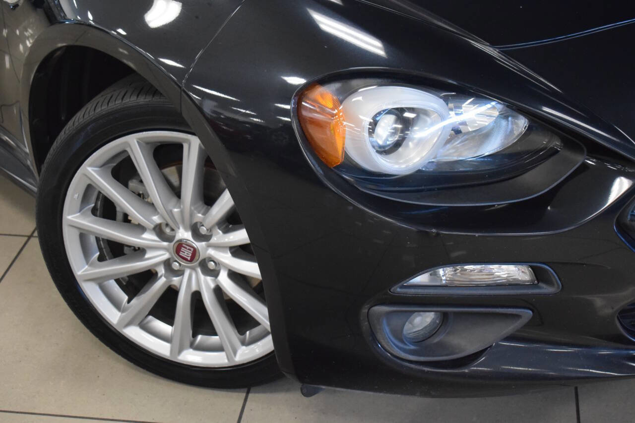 Used 2017 FIAT 124 Spider Lusso image 4