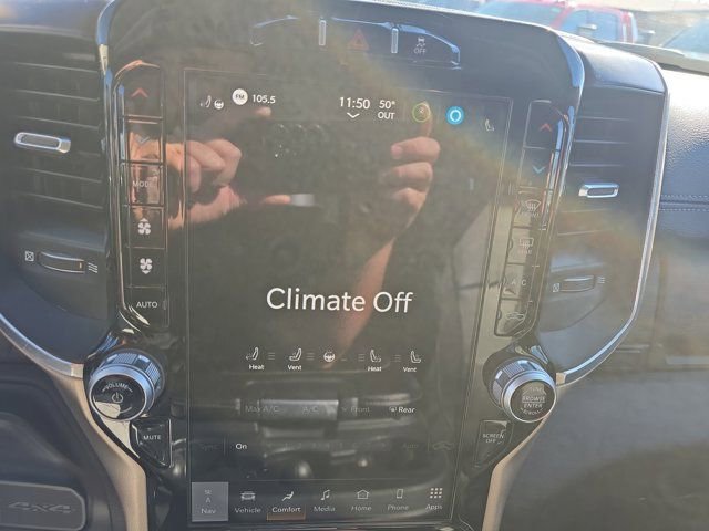 Used 2024 RAM 2500 Laramie image 33