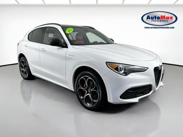 Used 2023 Alfa Romeo Stelvio Veloce