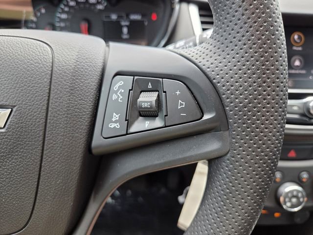 Used 2022 Chevrolet Trax LT AWD/4WD image 29