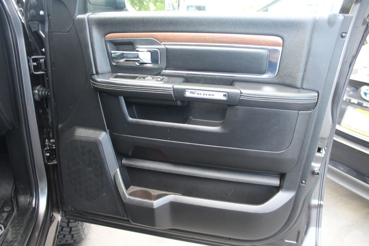 Used 2015 RAM 2500 Laramie AWD/4WD image 20