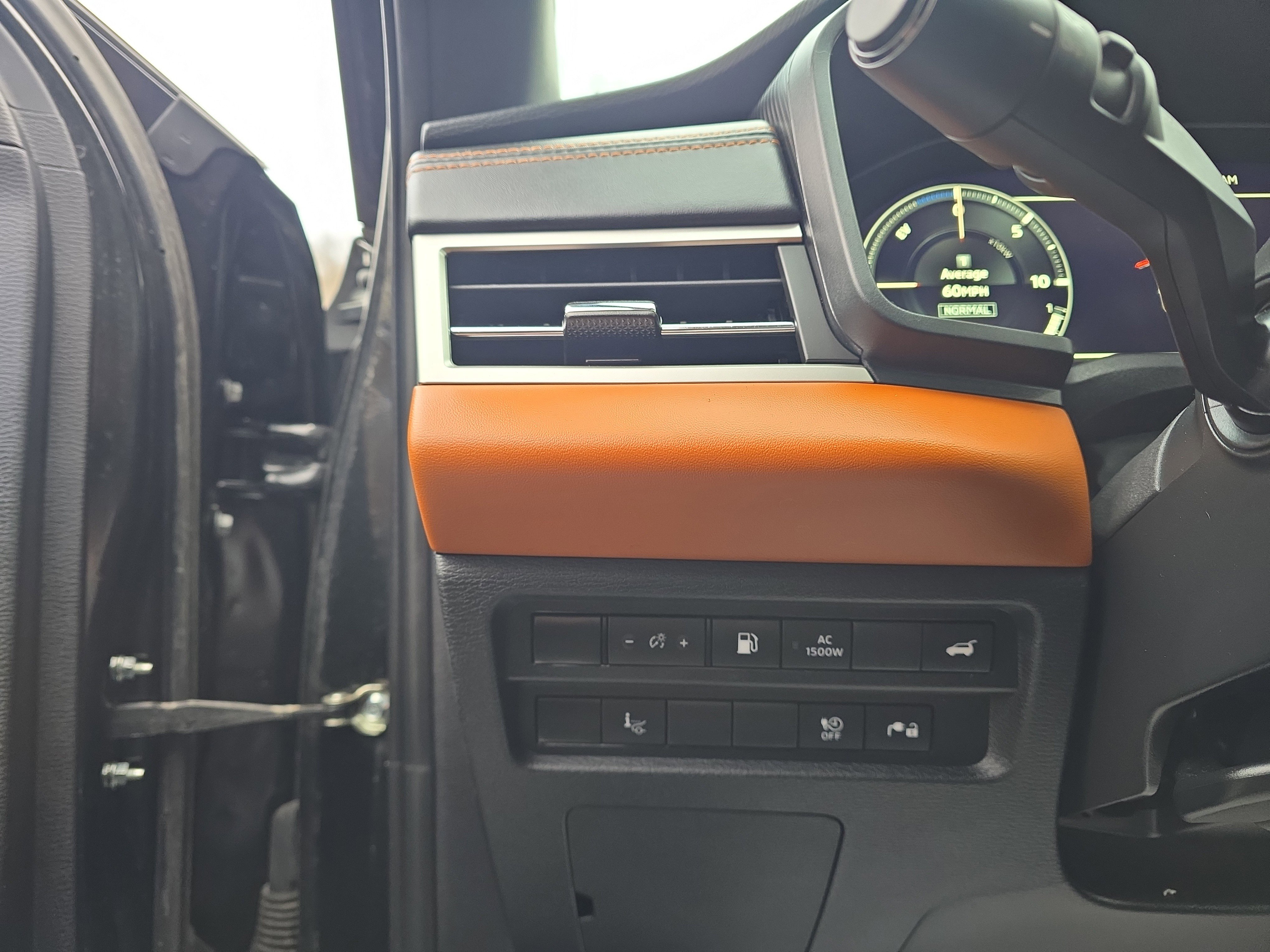 Used 2023 Mitsubishi Outlander SEL 40th Anniversary image 14