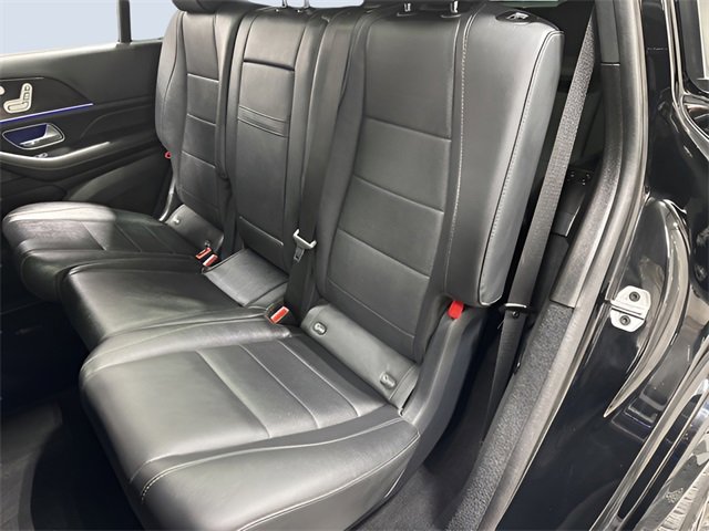 Used 2023 Mercedes-Benz GLS 450 4MATIC image 33