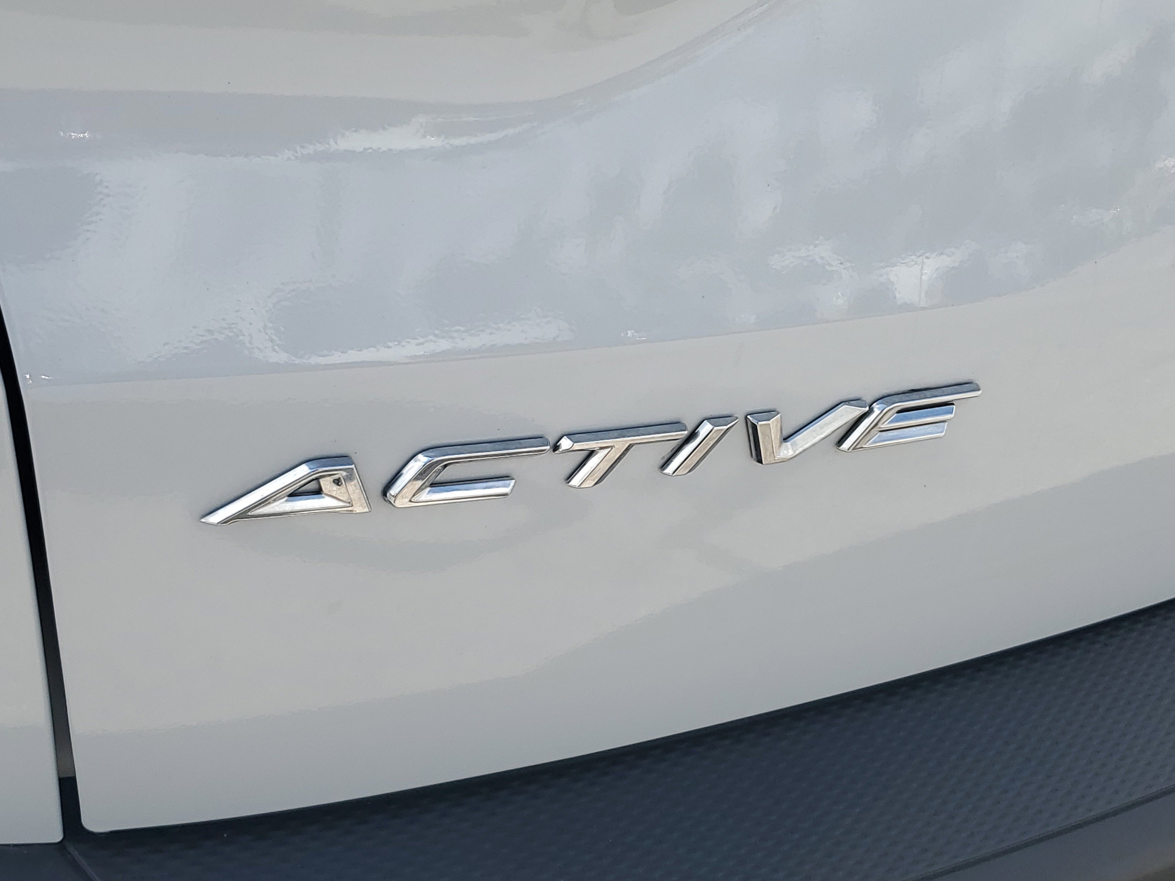 Used 2025 Ford Escape Active FWD image 29