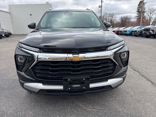 Used 2024 Chevrolet TrailBlazer LT w/ Convenience Package image 8