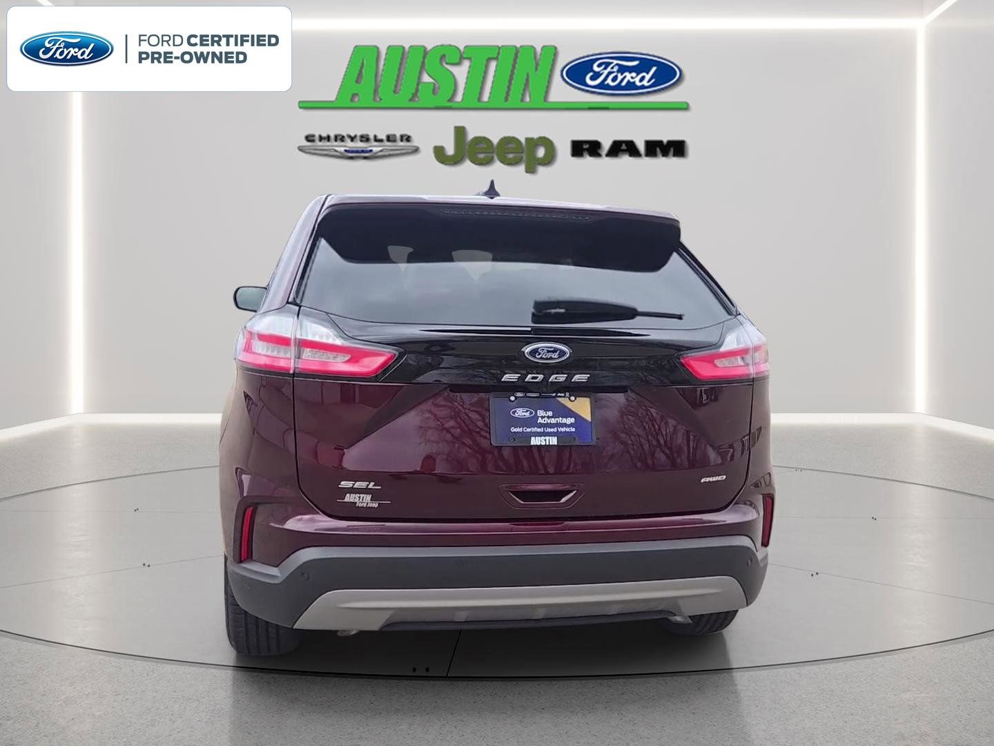 Certified 2024 Ford Edge SEL w/ Convenience Package AWD/4WD image 4