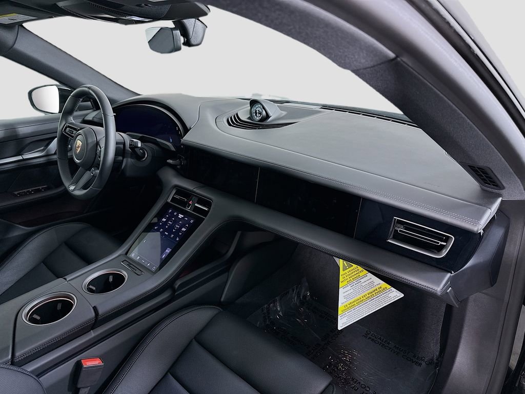 New 2025 Porsche Taycan 4S image 32