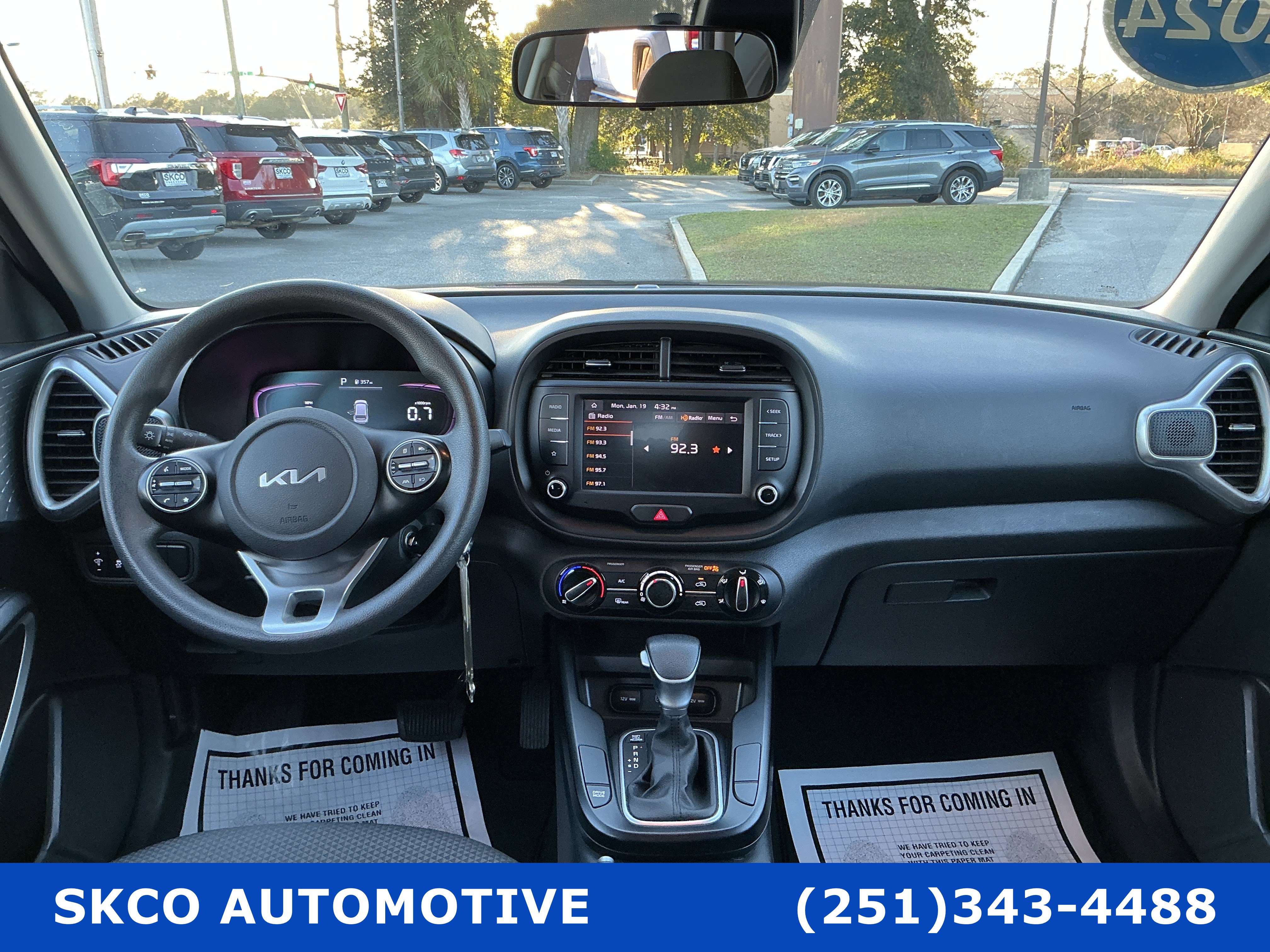Used 2024 Kia Soul LX w/ Option Group 015 FWD image 15
