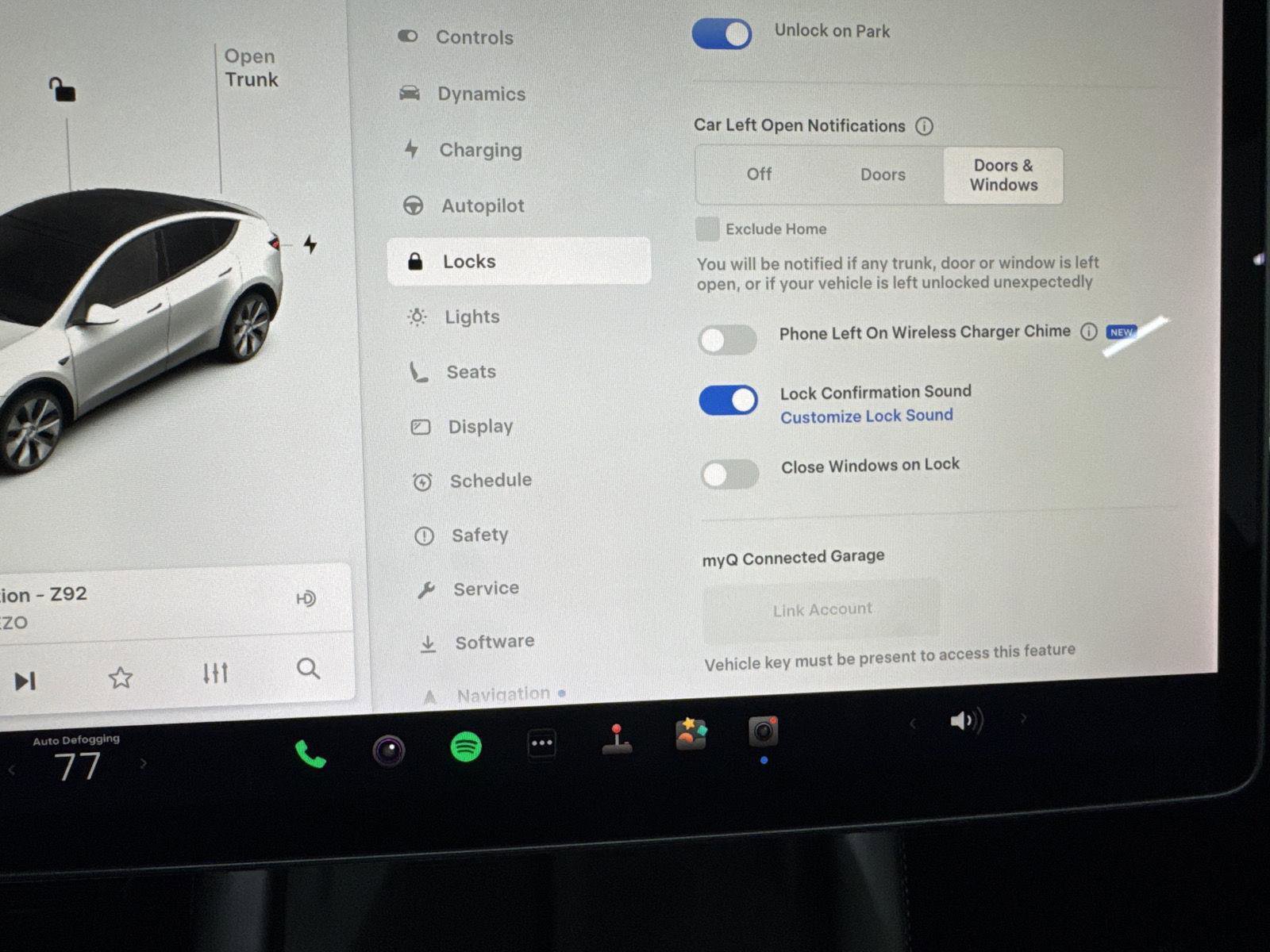 Used 2022 Tesla Model Y Long Range image 28