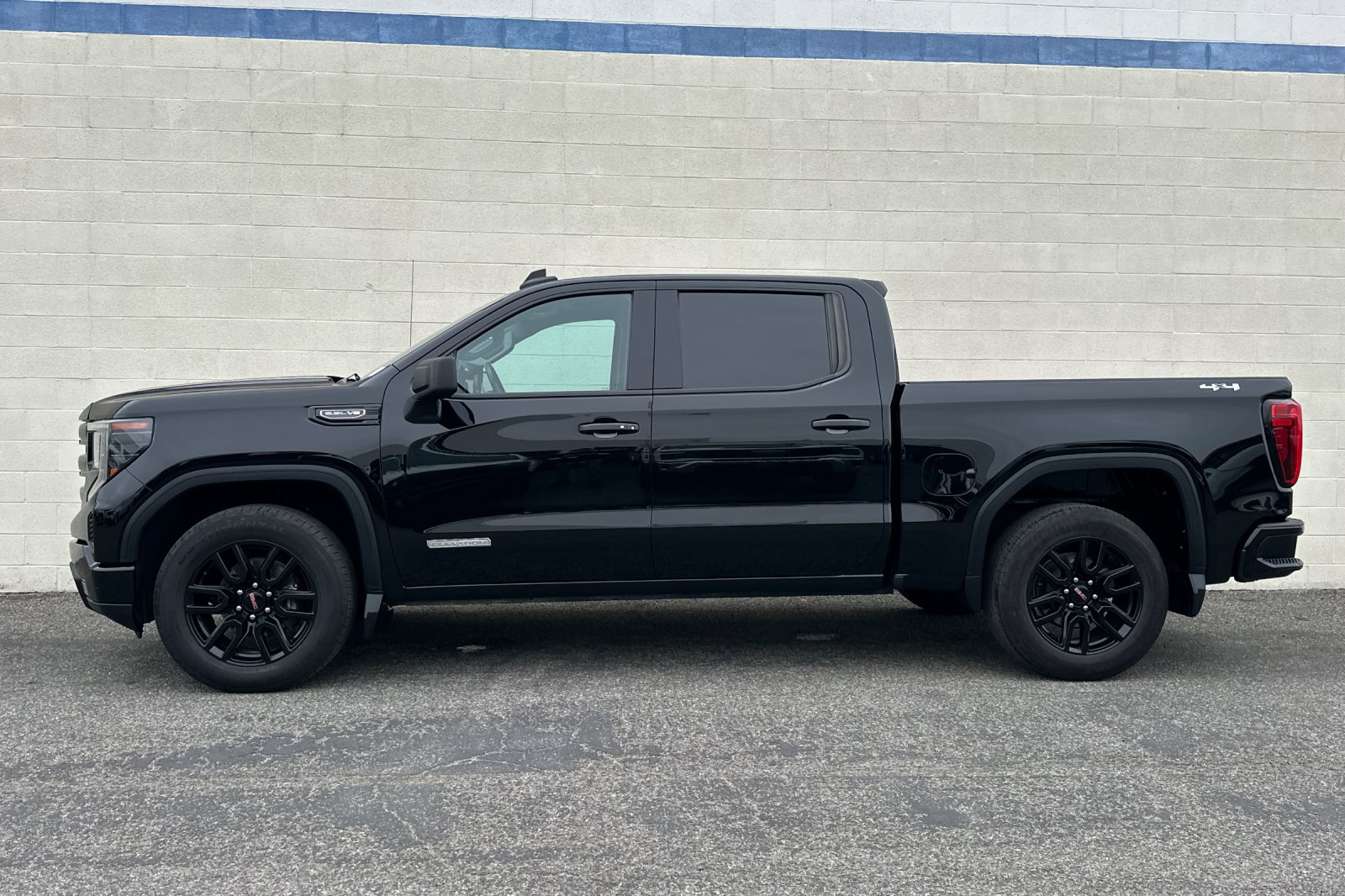 Certified 2023 GMC Sierra 1500 Elevation AWD/4WD image 7