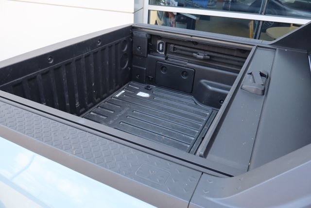 Used 2022 Hyundai Santa Cruz Limited w/ Cargo Package AWD/4WD image 10