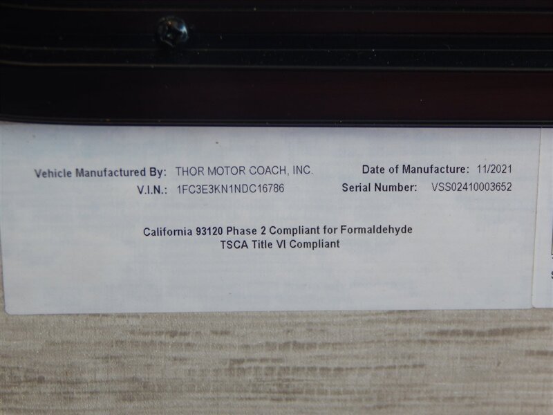 Used 2022 Ford E-350 and Econoline 350 Super Duty w/ A/C Prep Package RWD image 29