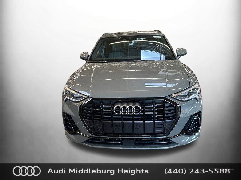 New 2025 Audi Q3 2.0T Premium image 8