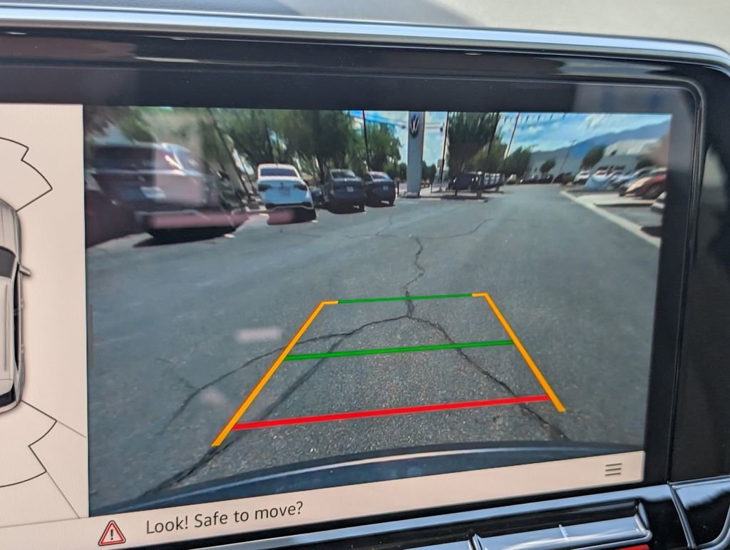 New 2025 Volkswagen Atlas Cross Sport SE image 13
