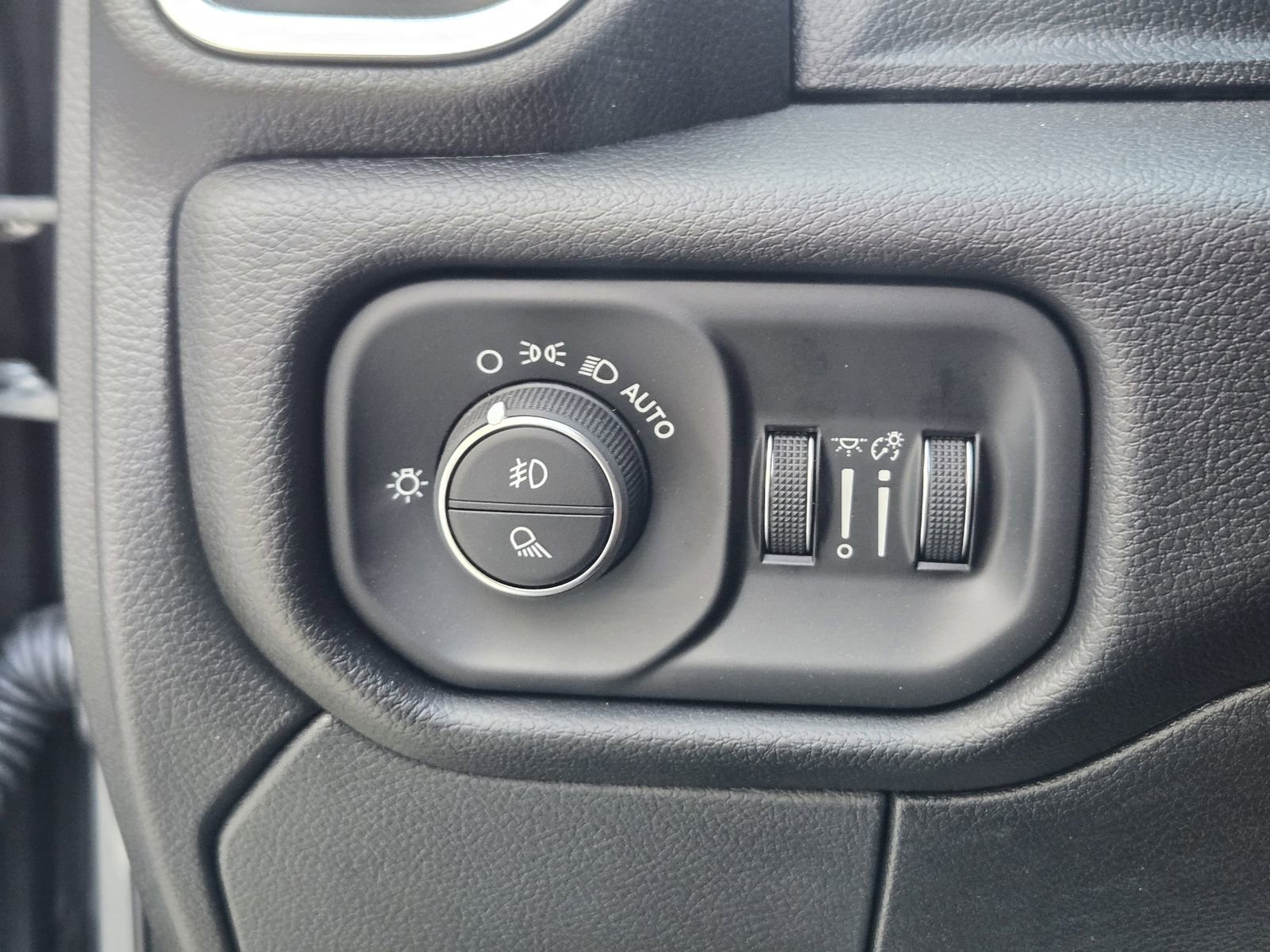 New 2026 RAM 3500 Laramie image 23