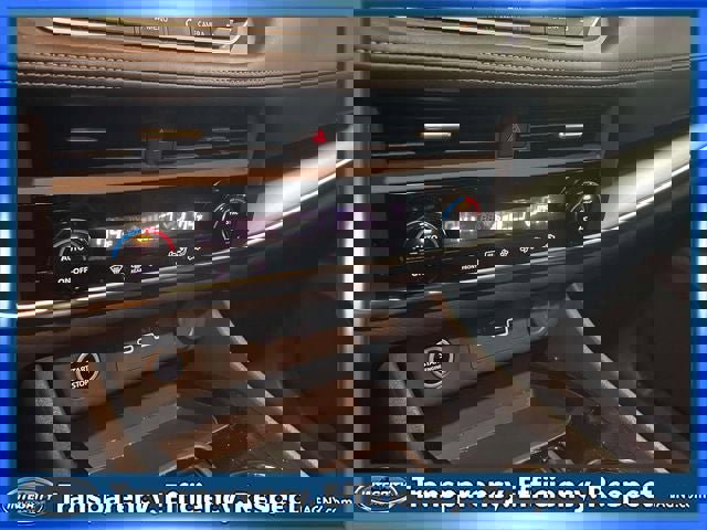 Used 2023 Nissan Rogue SV AWD/4WD image 29