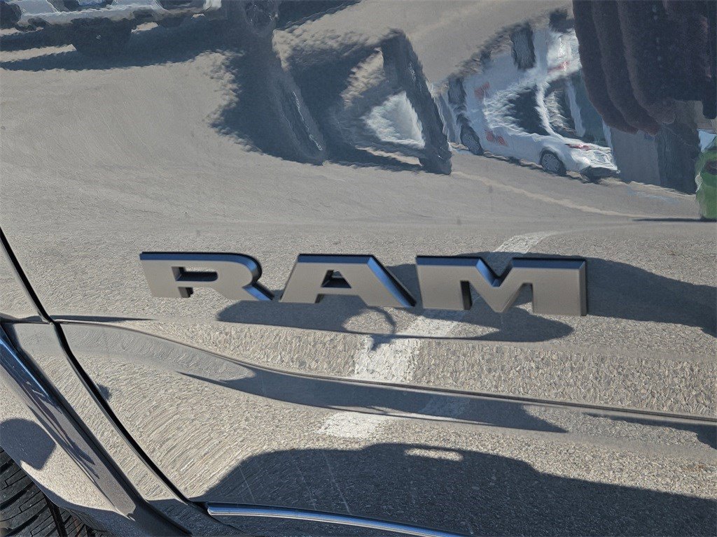 New 2025 RAM 1500 Lone Star image 15