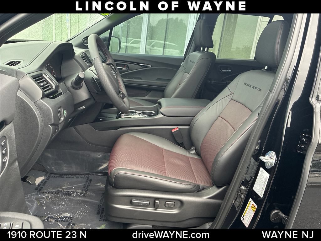 Used 2026 Honda Ridgeline Black Edition image 12