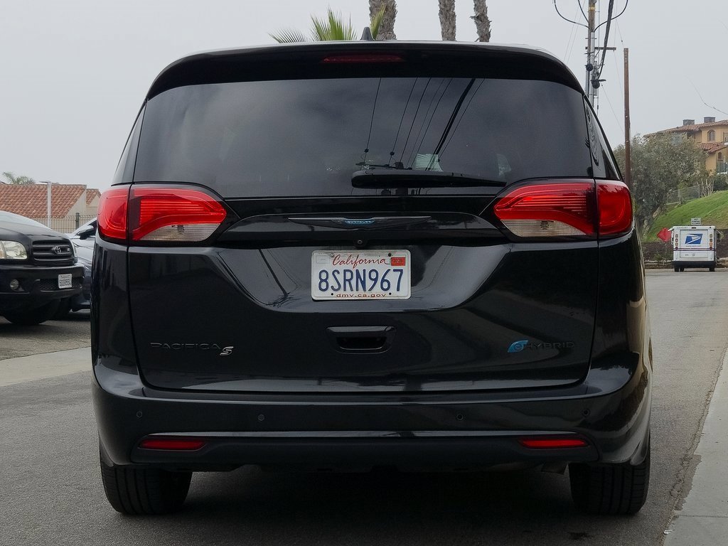 Used 2020 Chrysler Pacifica Limited w/ Advanced Safetytec Group image 31