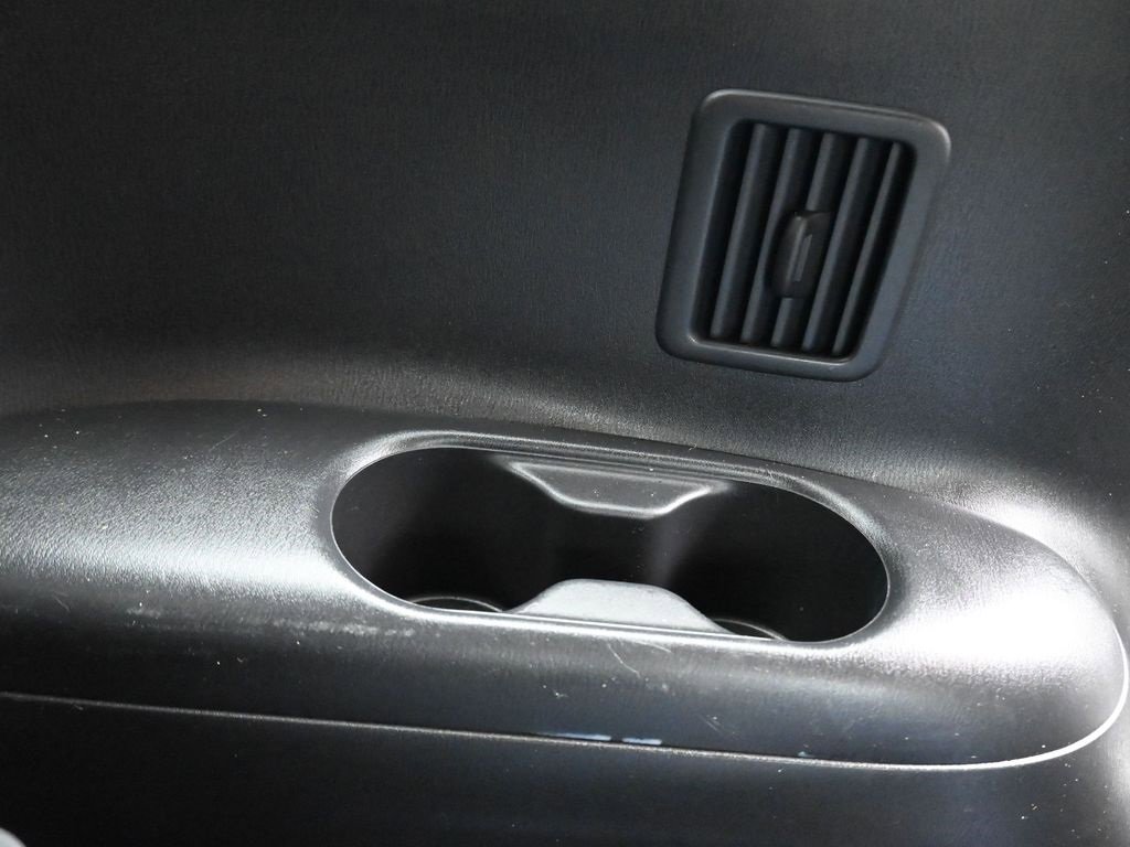 Used 2015 Nissan Pathfinder S image 38