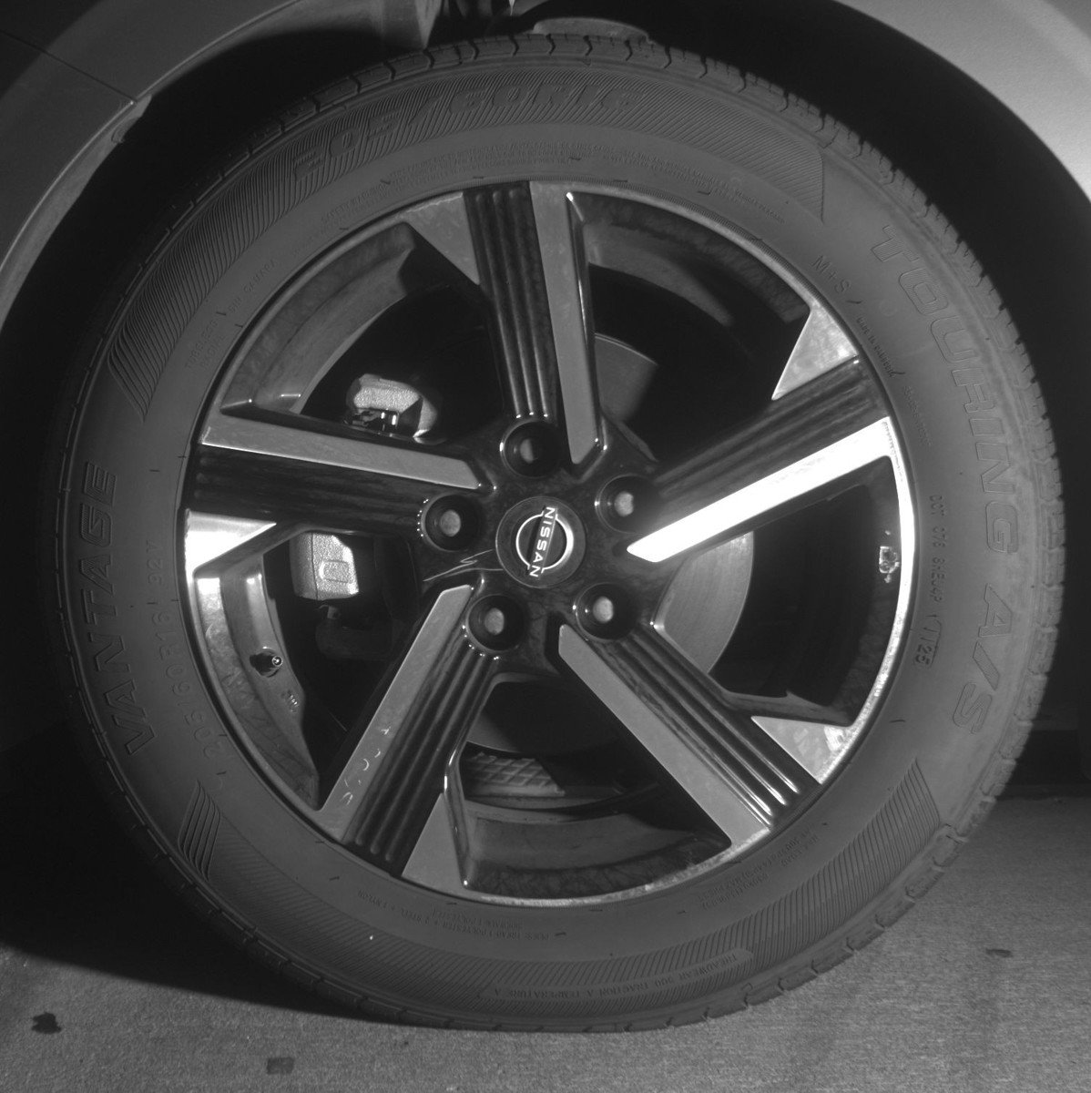 Used 2025 Nissan Sentra SV image 12