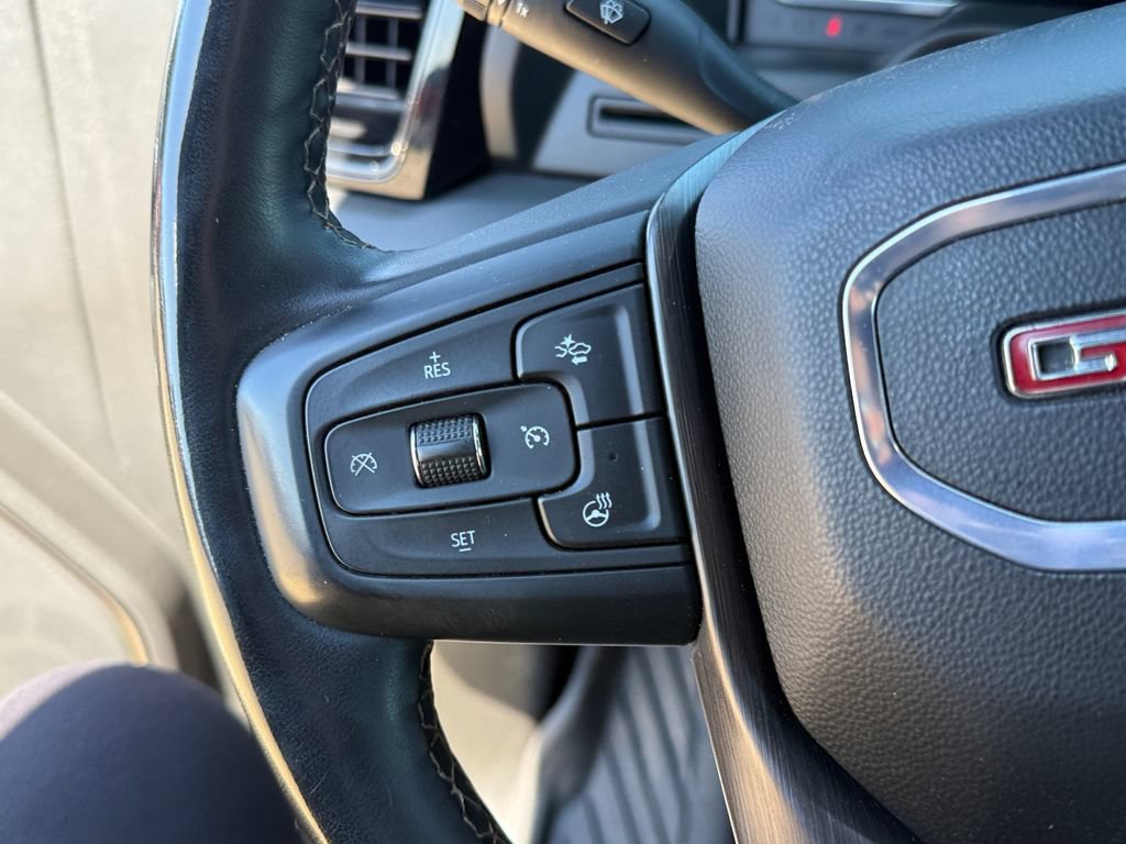 Used 2024 GMC Sierra 2500 AT4 w/ AT4 Preferred Package AWD/4WD image 16