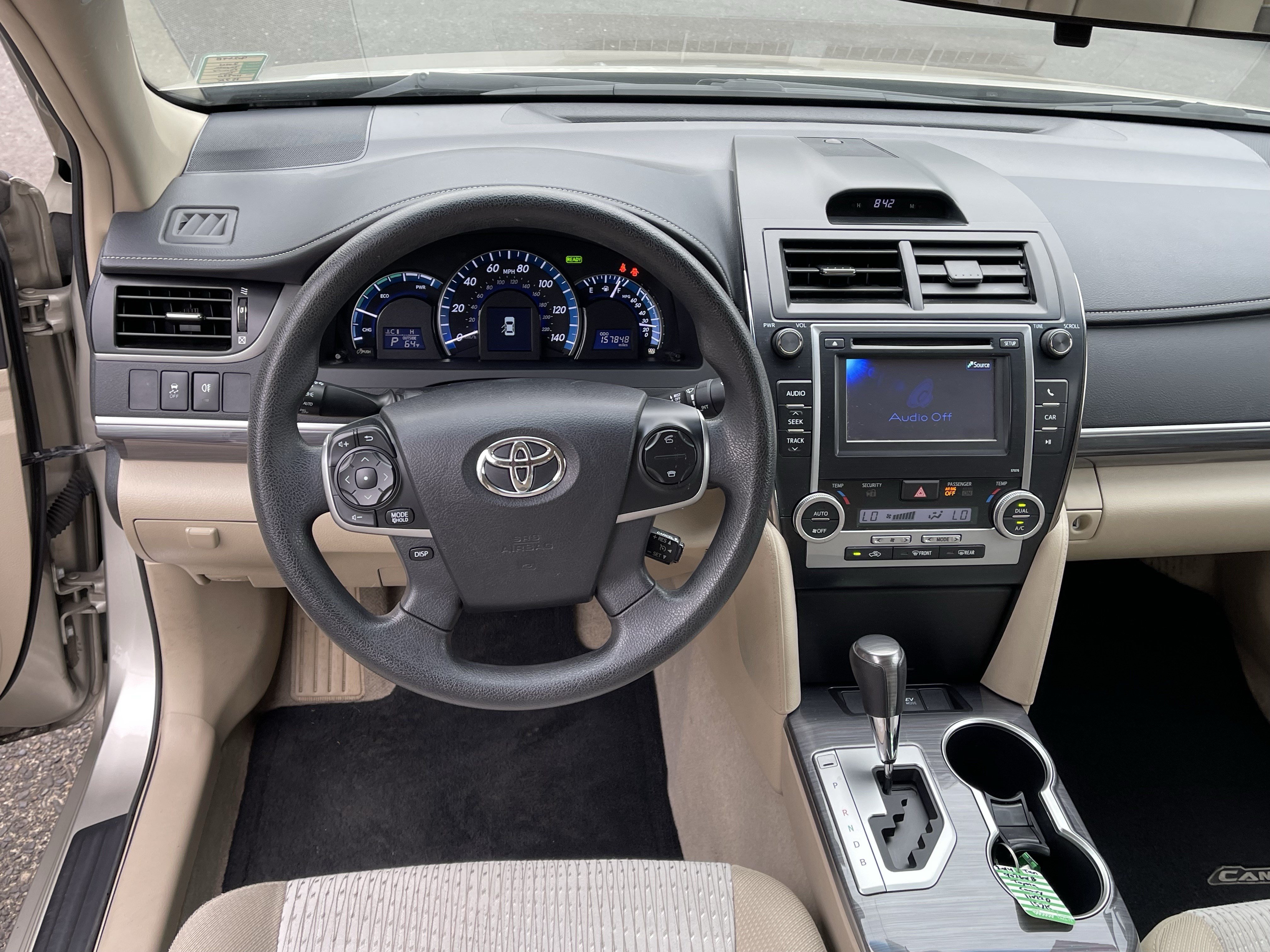 Used 2014 Toyota Camry LE FWD image 13