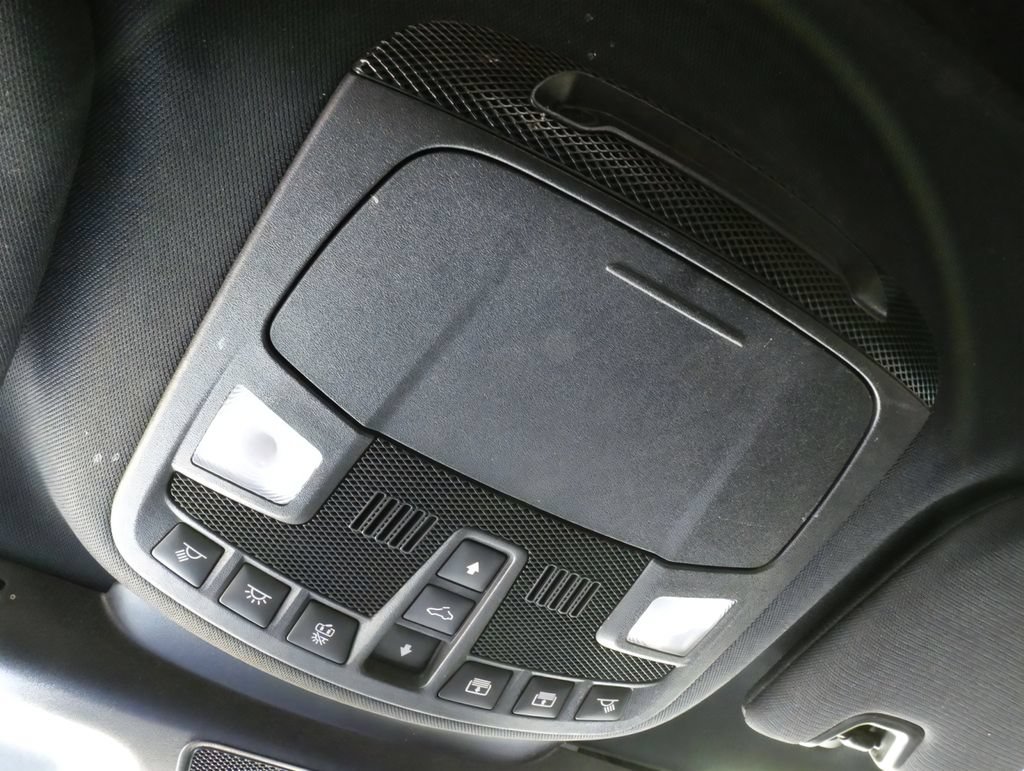 Used 2023 Lincoln Nautilus Reserve AWD/4WD image 16