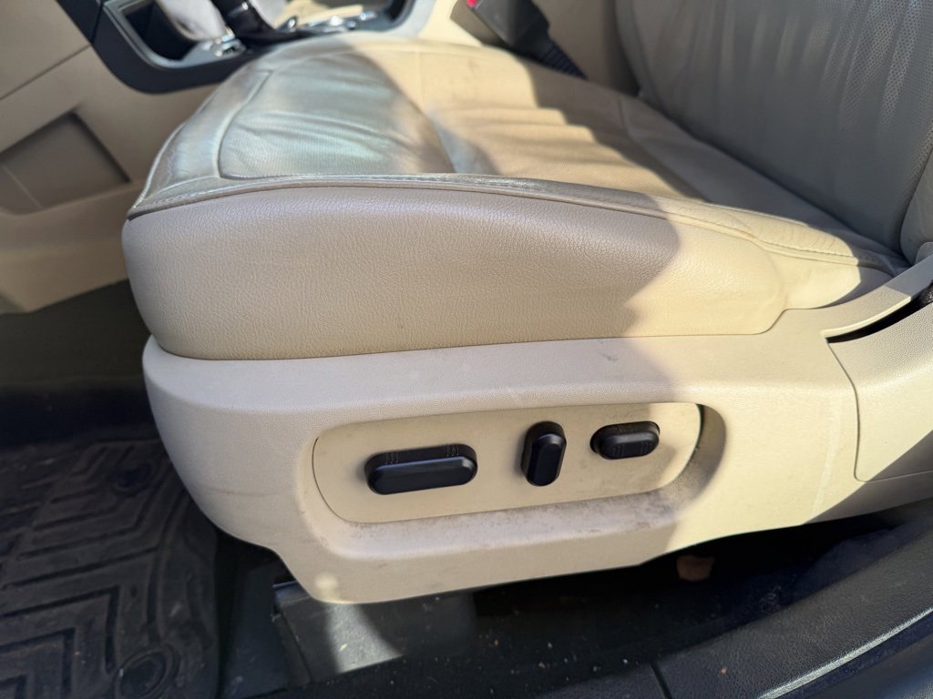 Used 2019 Ford Flex Limited image 13