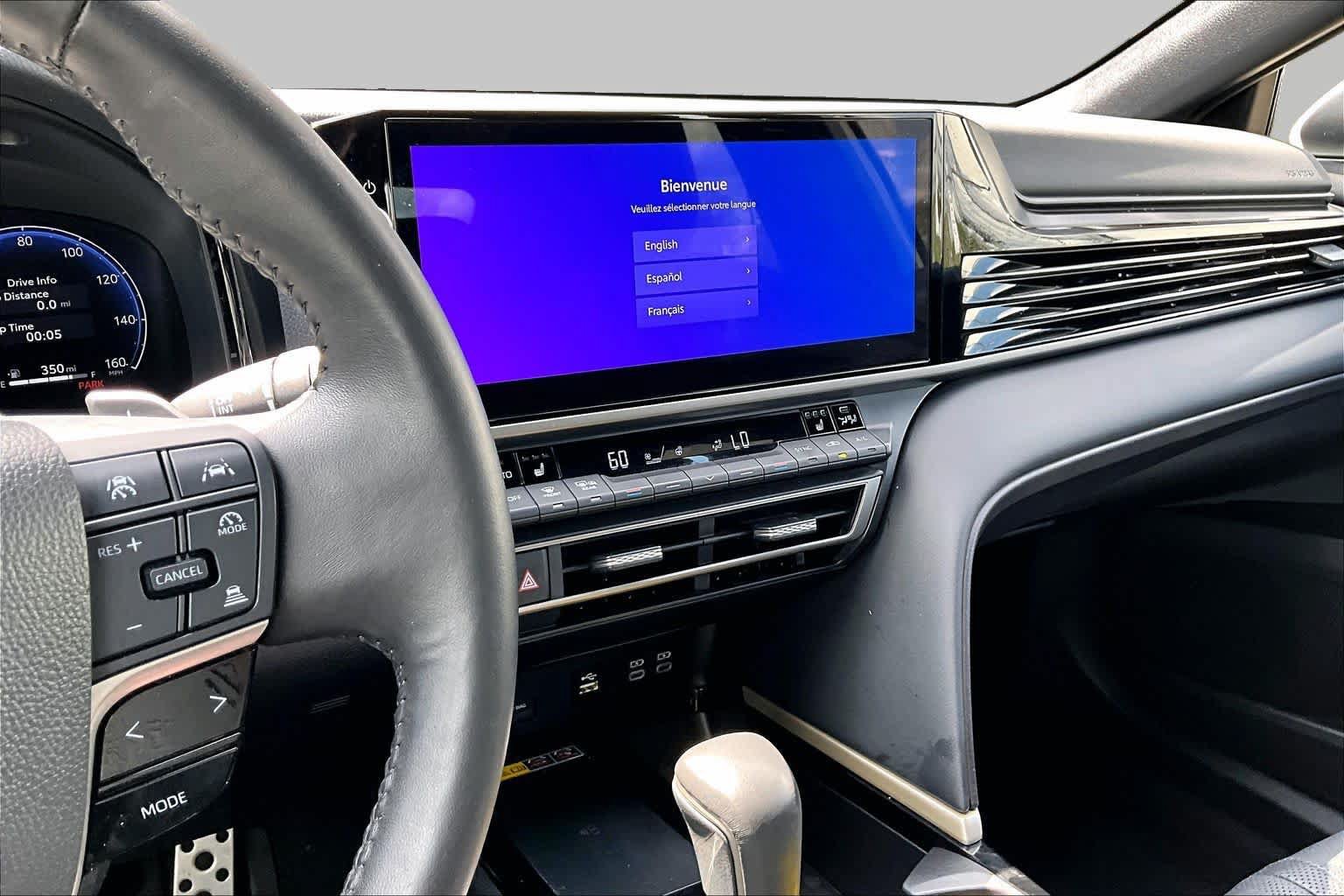 Used 2025 Toyota Camry XSE AWD/4WD image 7