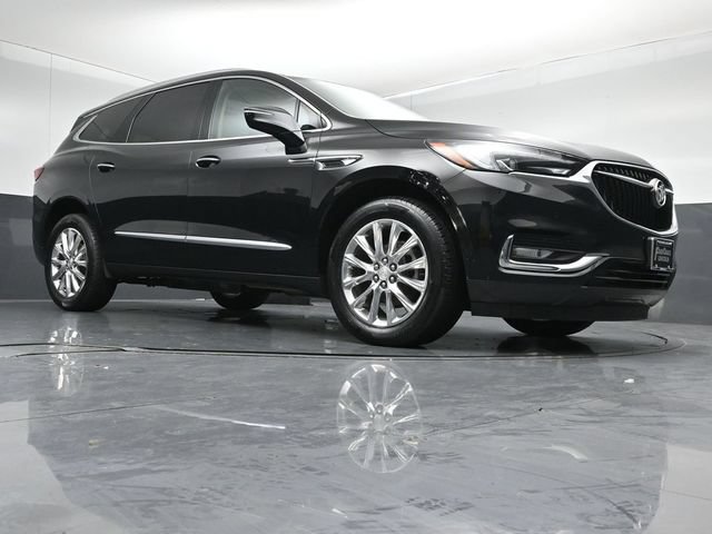 Used 2020 Buick Enclave Premium w/ Sun and Sites Package AWD/4WD image 38