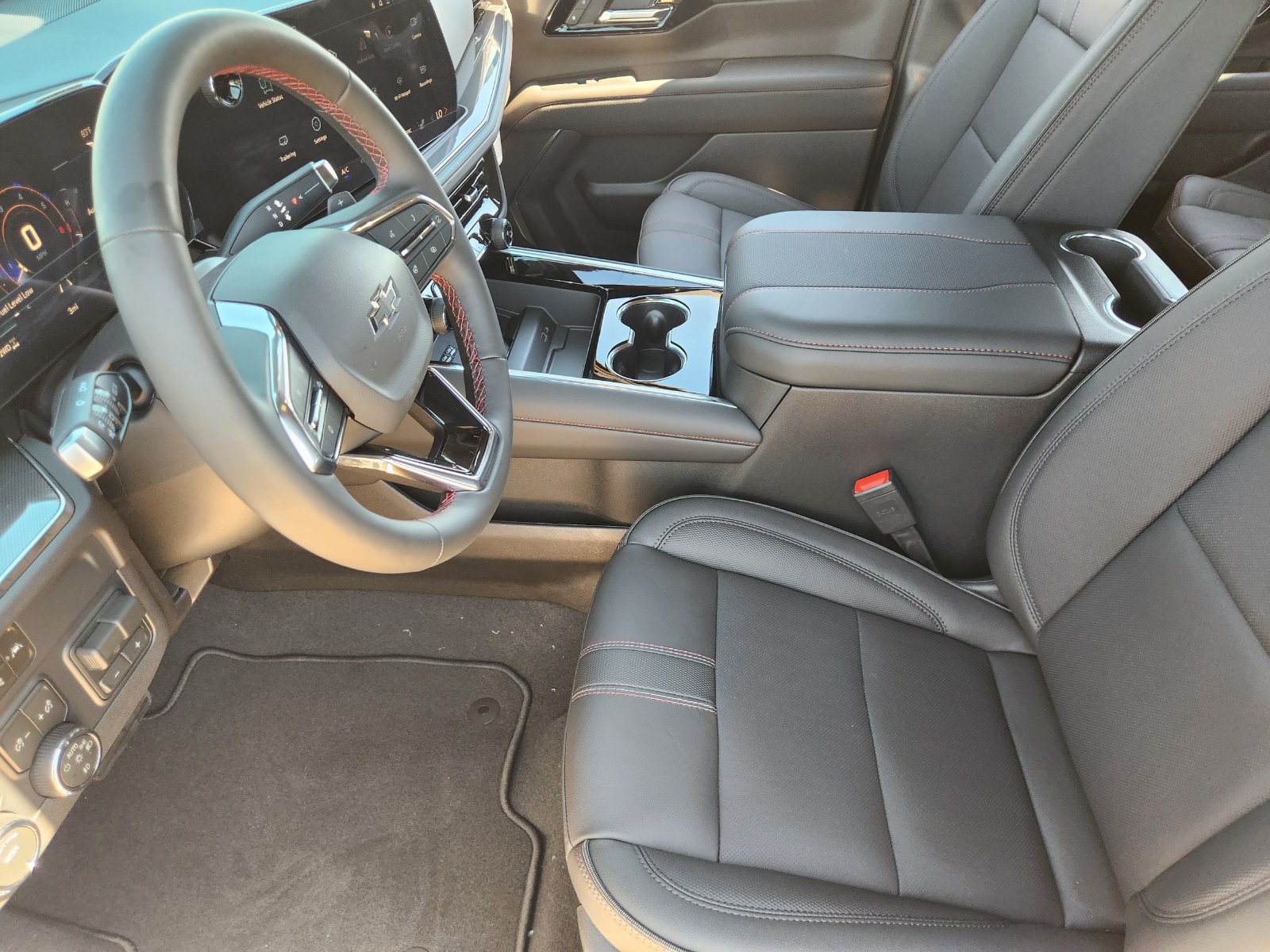 New 2026 Chevrolet Tahoe RST w/ Comfort Package AWD/4WD image 13