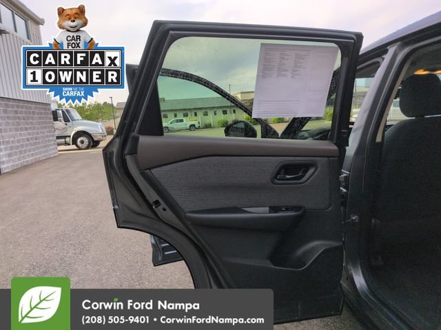 Used 2023 Nissan Rogue S AWD/4WD image 23