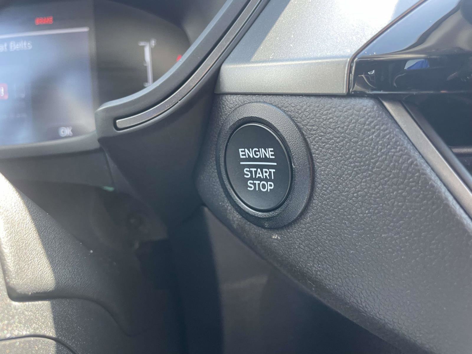 Used 2025 Ford Escape Active FWD image 23