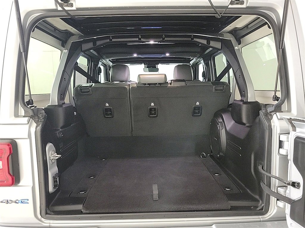 Used 2024 Jeep Wrangler High Altitude image 23