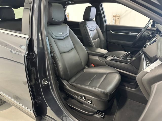 Used 2022 Cadillac XT5 Premium Luxury image 25
