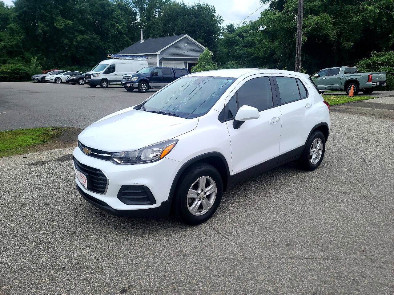 Used 2018 Chevrolet Trax LS image 3