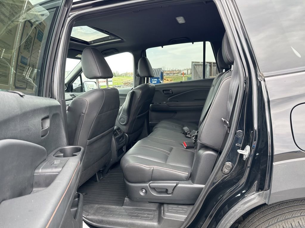 Used 2022 Honda Pilot TrailSport image 35