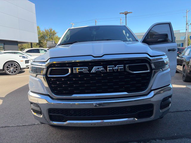 Used 2025 RAM 1500 Big Horn AWD/4WD image 5