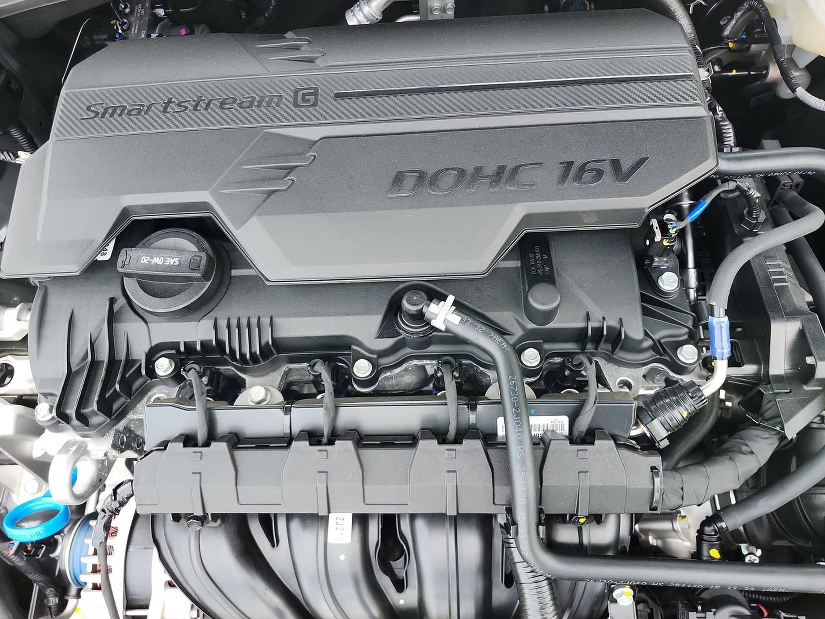 New 2026 Hyundai Elantra SEL Sport Premium FWD image 21